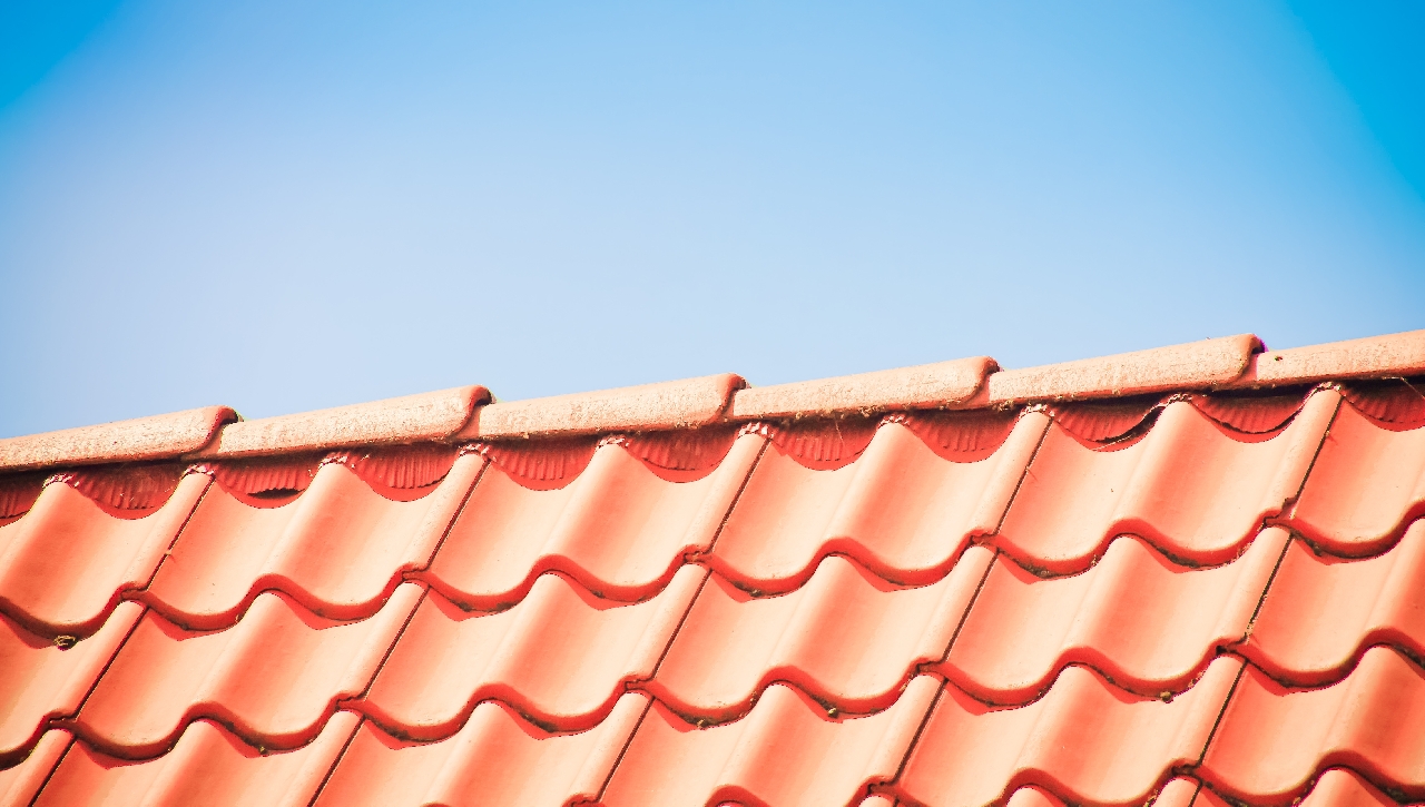 How to Make a Roof Replacement Affordable For Nearly Anyone